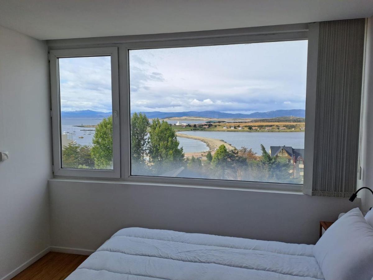 Bahia Grande Departamentos Apartment Ushuaia Ngoại thất bức ảnh